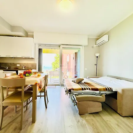 Apartment Terrace View *