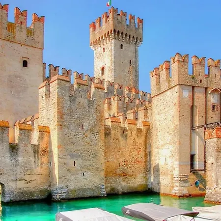 Апартаменты Poseidone - Terrazza Sul Di Garda Сирмионе
